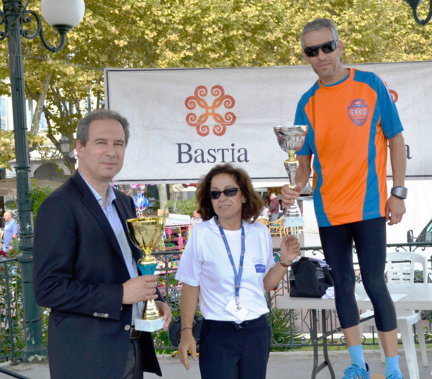 Tous ensemble contre le cancer à Bastia