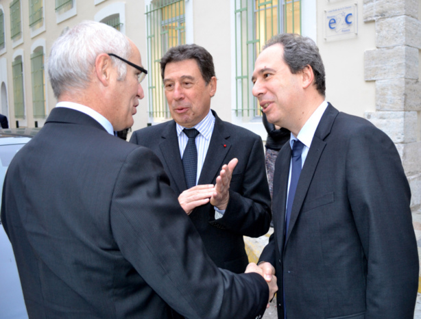 Arrivée du Ministre Thierry Repentin à l'Ecole de la 2e Chance de Bastia, rue San Angelo