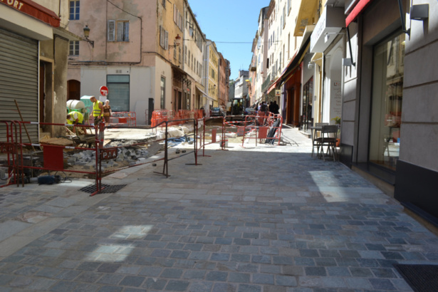 Rue Napoléon : la piétonisation au cœur de Bastia Rue Napoléon : la piétonisation au cœur de Bastia
