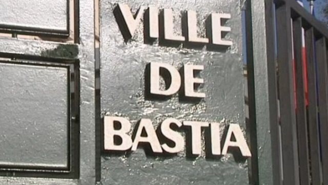 Débat d'orientation budgetaire escamoté pour une majorité qui se délite 