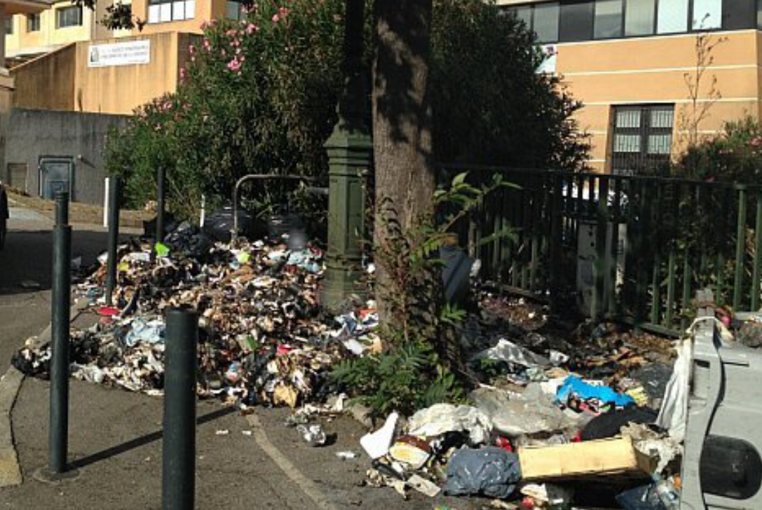 La récupération grossière de la crise des déchets par Gilles Simeoni est indécente.